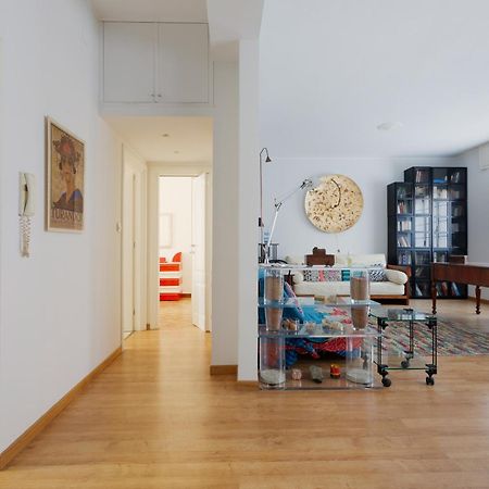 Milan-Linate Apartment With Balcony Exterior photo