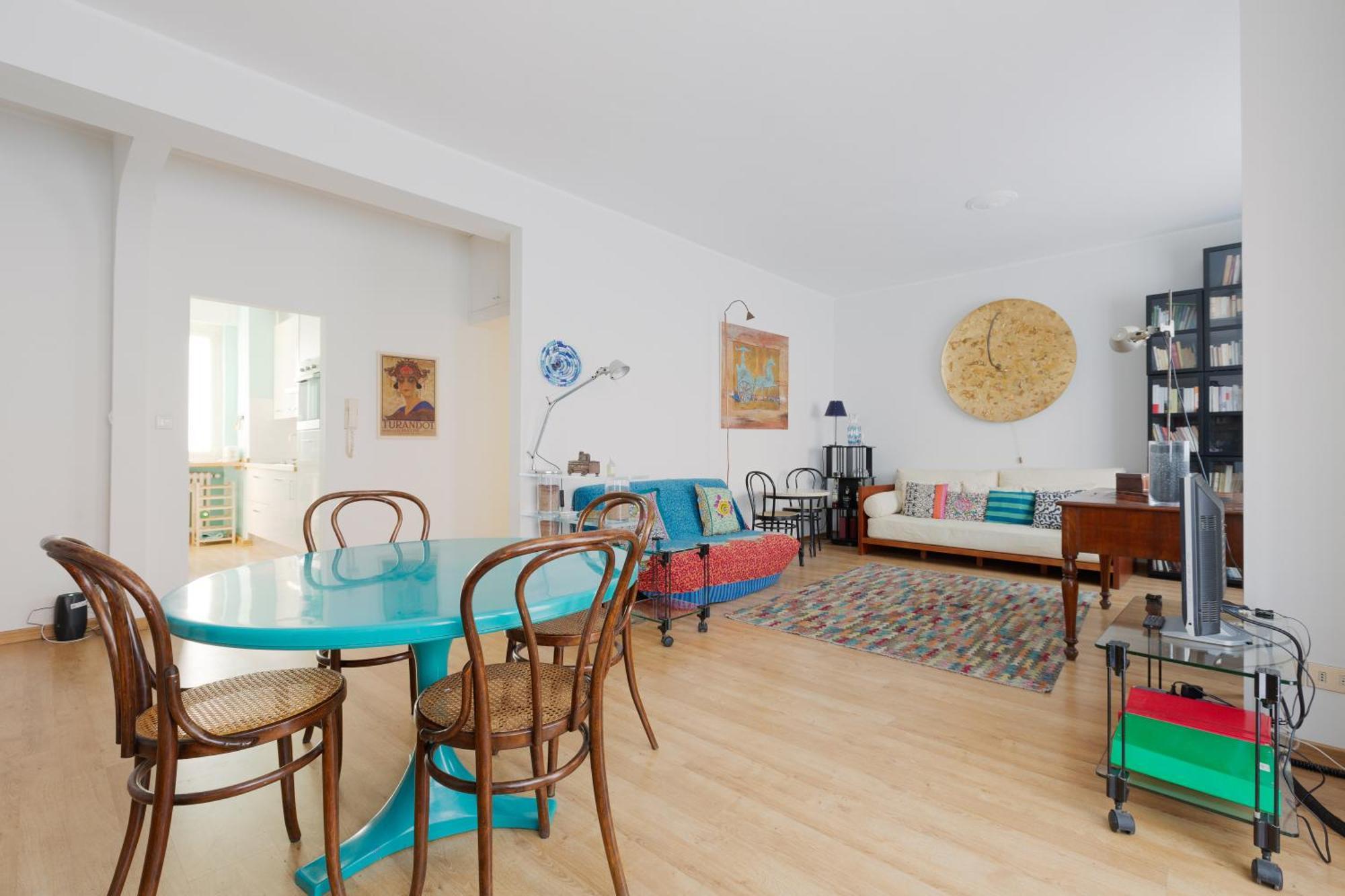 Milan-Linate Apartment With Balcony Exterior photo